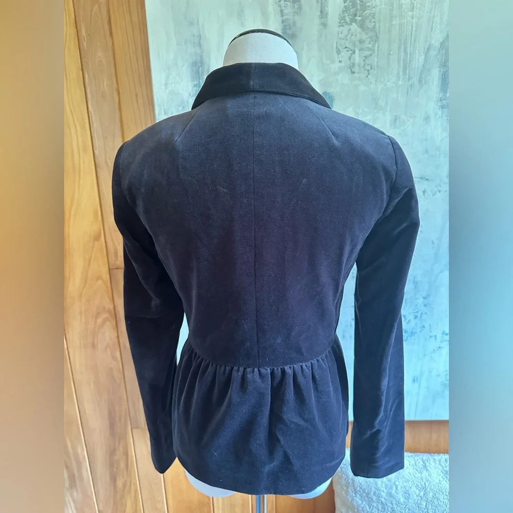 J. Crew Elegant Fitted Women's Blazer. 2T. Smoky Black. Velvet Like. Holidays
